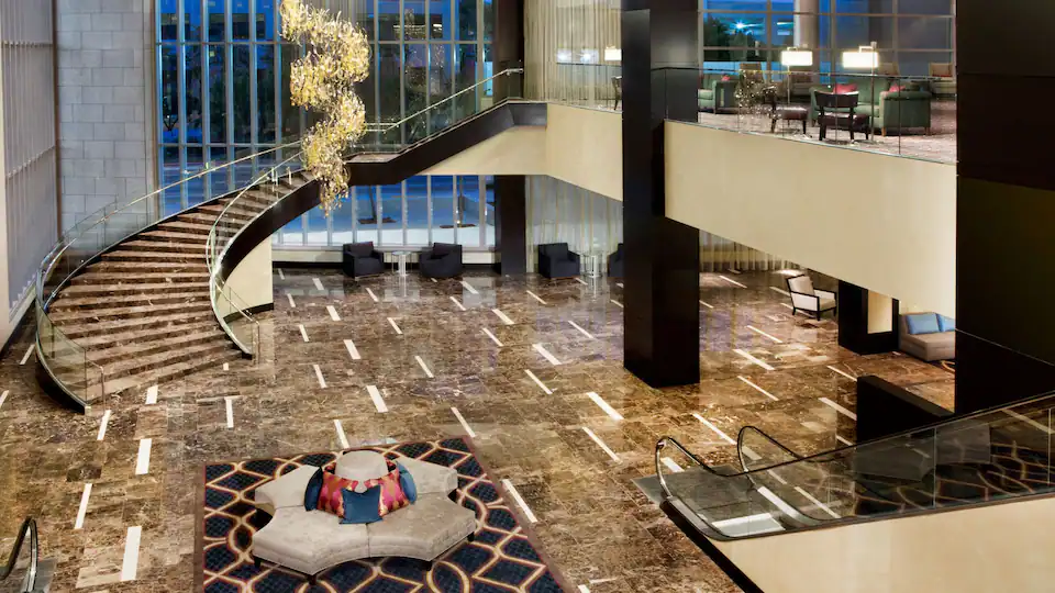 hilton minneapolis.JPG hilton minneapolis.JPG